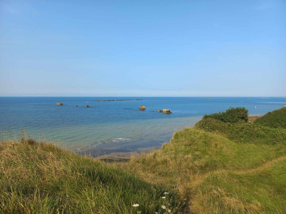 Le Domaine De La Gentilhommiere Situee Entre Bayeux Et Arromanches Les Bains 芒维约 外观 照片